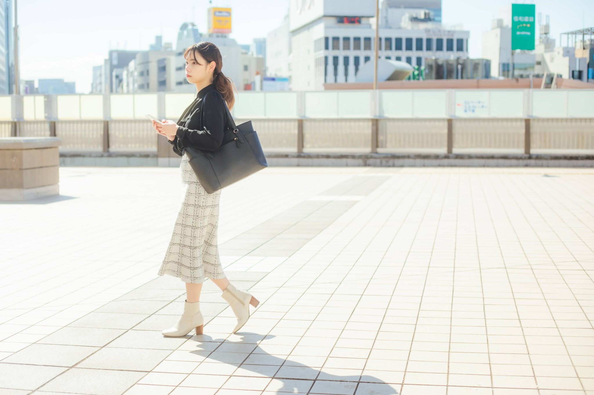 テストセンター受験時の服装はスーツ・私服のどちらでもOK